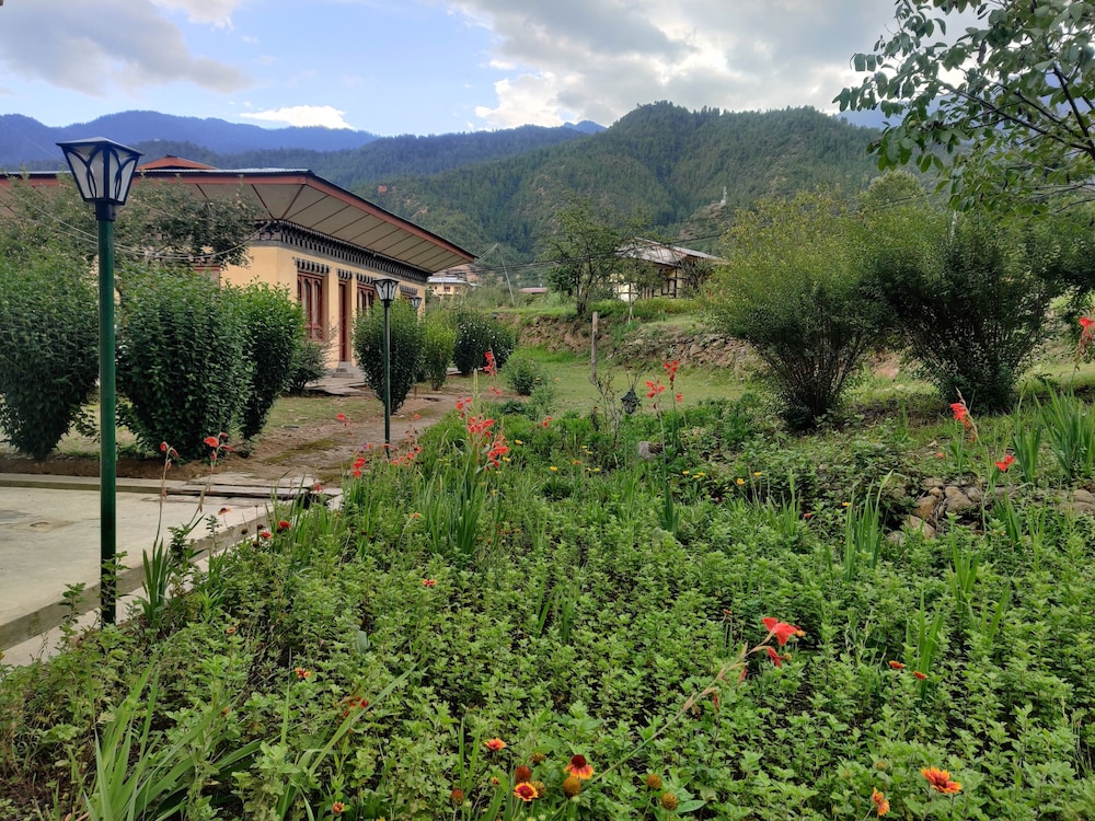 Nivvana Lodge & Homestay 26/31