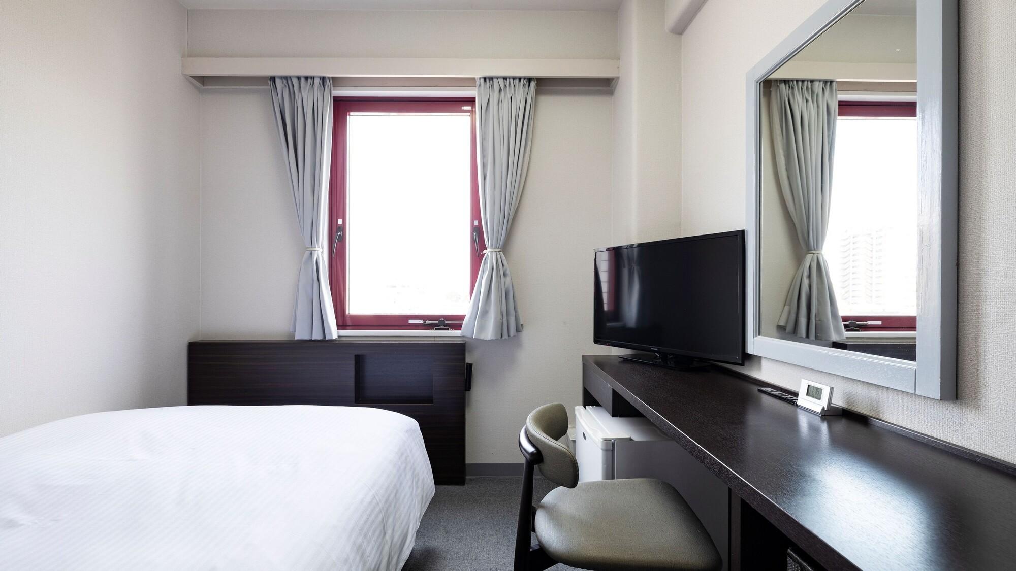 Room, Single, Semi Double Bed, Smoking
