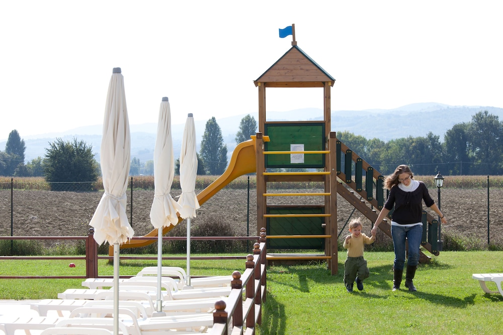 AGRITURISMO LE RONDINI DI FRANCESCO DI ASSISI 55/66