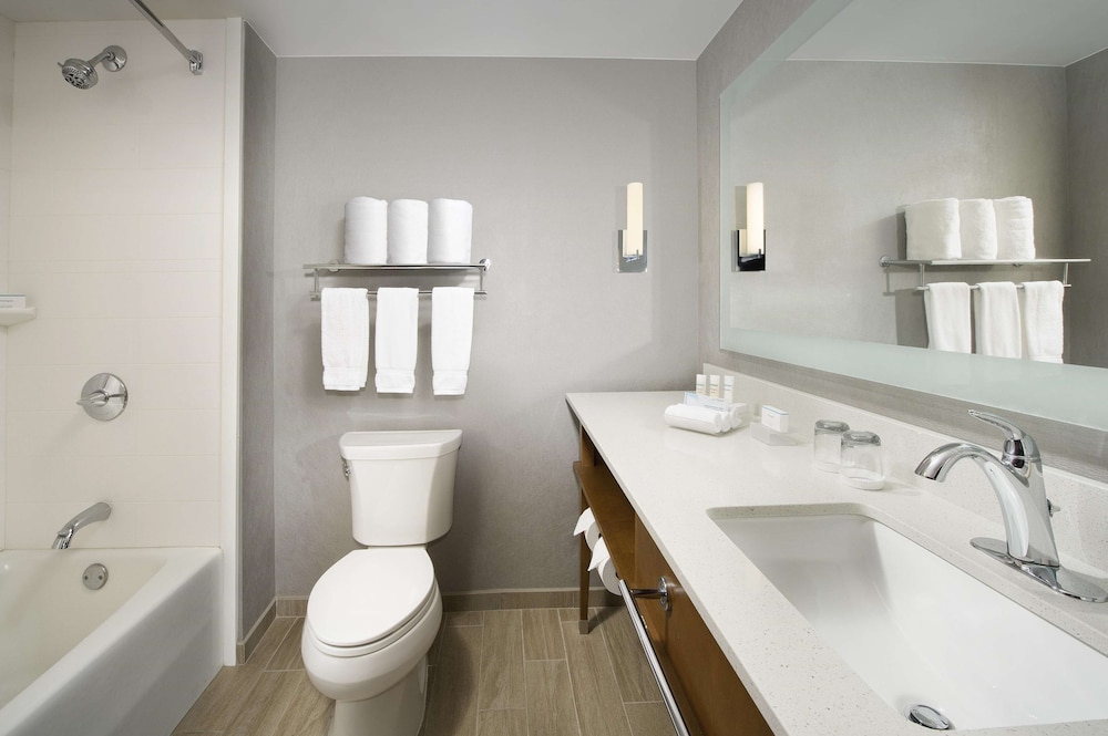HOMEWOOD SUITES BY HILTON GAITHERSBURG/ WASHINGTON, DC NORTH 22/78