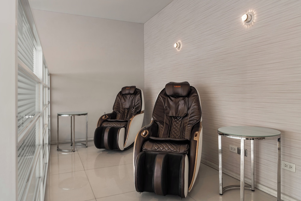The Riverside Hotel Esthetics 42/60