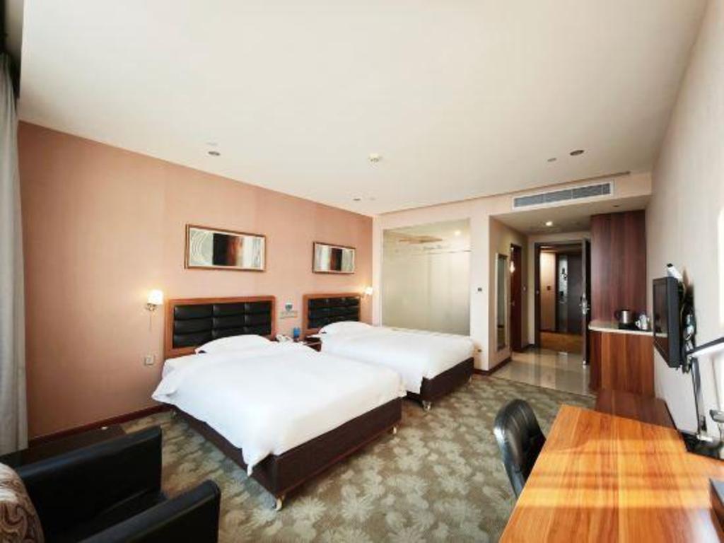 Dayi Yiho Hotel 20/48