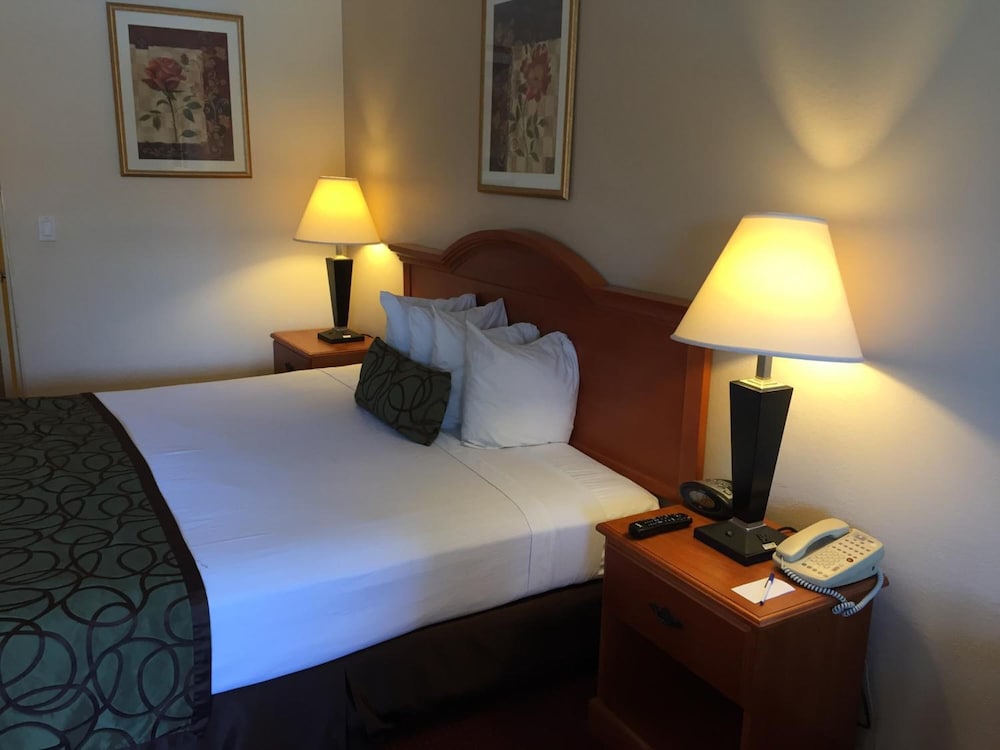 Chula Vista Inn 19/61