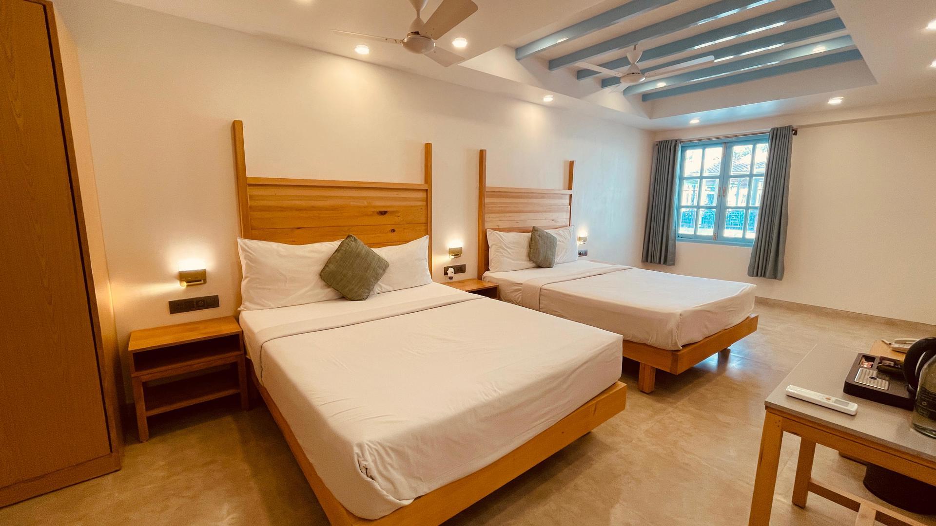 SILVER SANDS BEACH RESORT 6/14