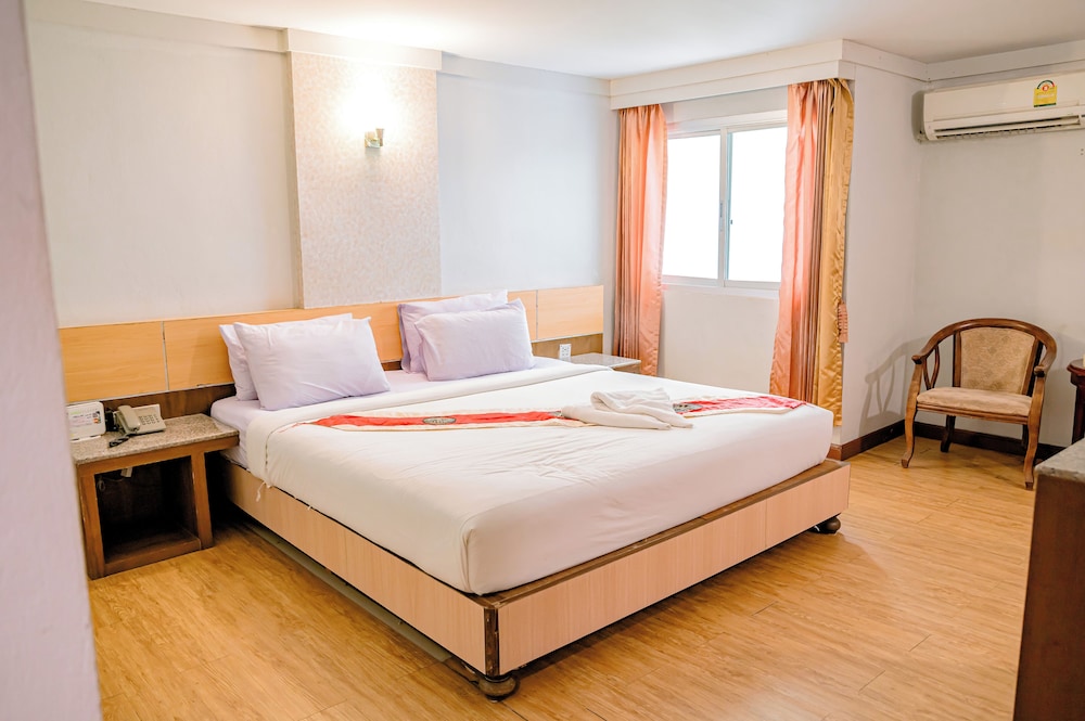 Satit Grand View Hotel 9/30