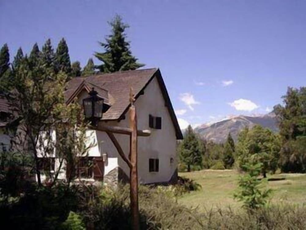 Posada del Angel 6/67