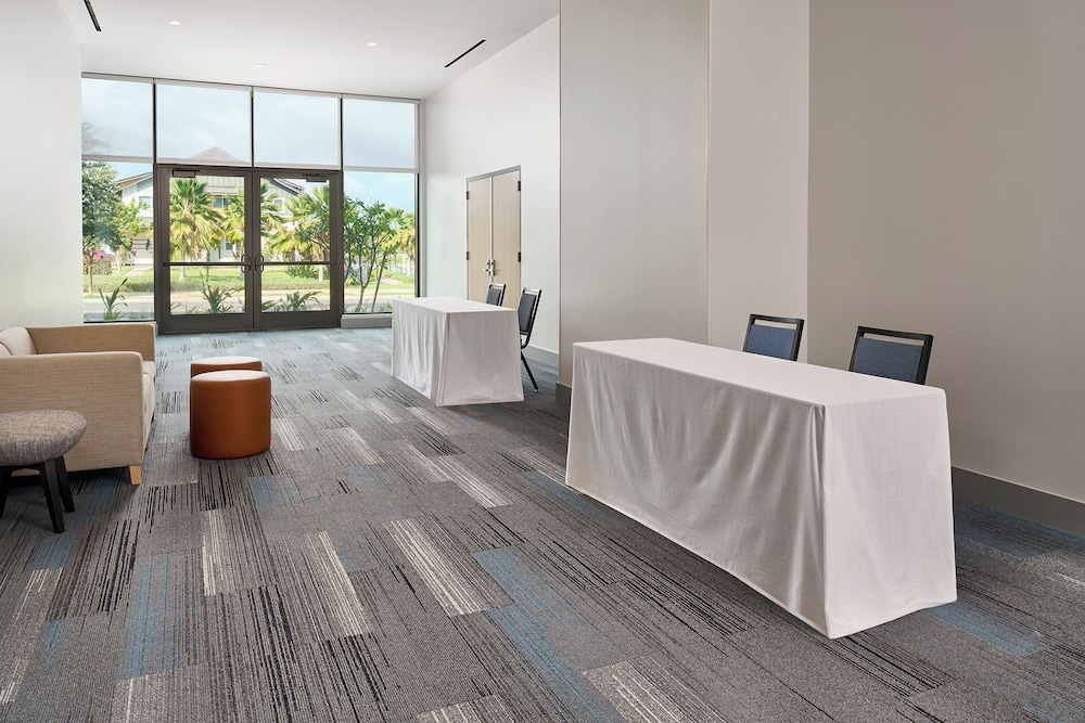 Hyatt Place at Ho'opili 29/50