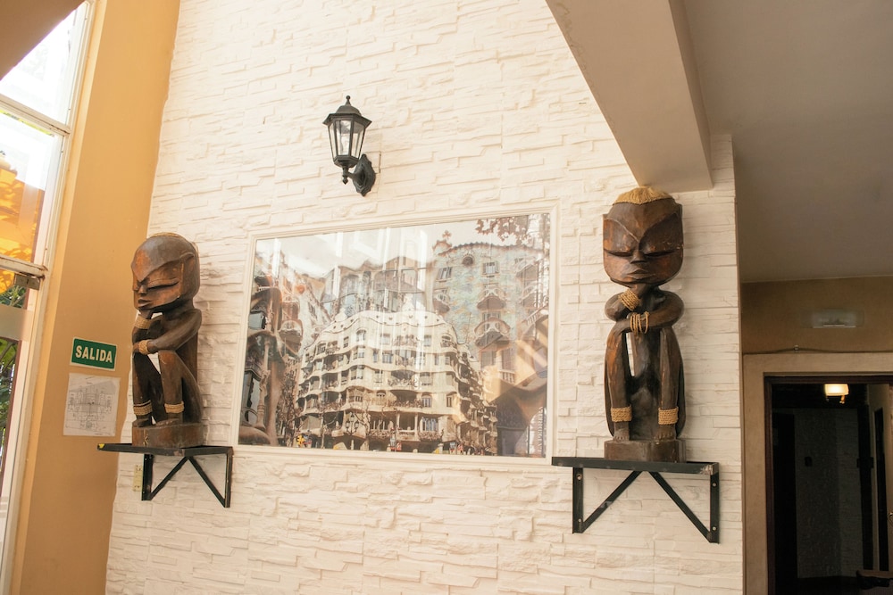 Hotel del Monumento 4/42