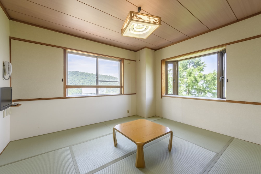 Hotel Tagawa 38/65