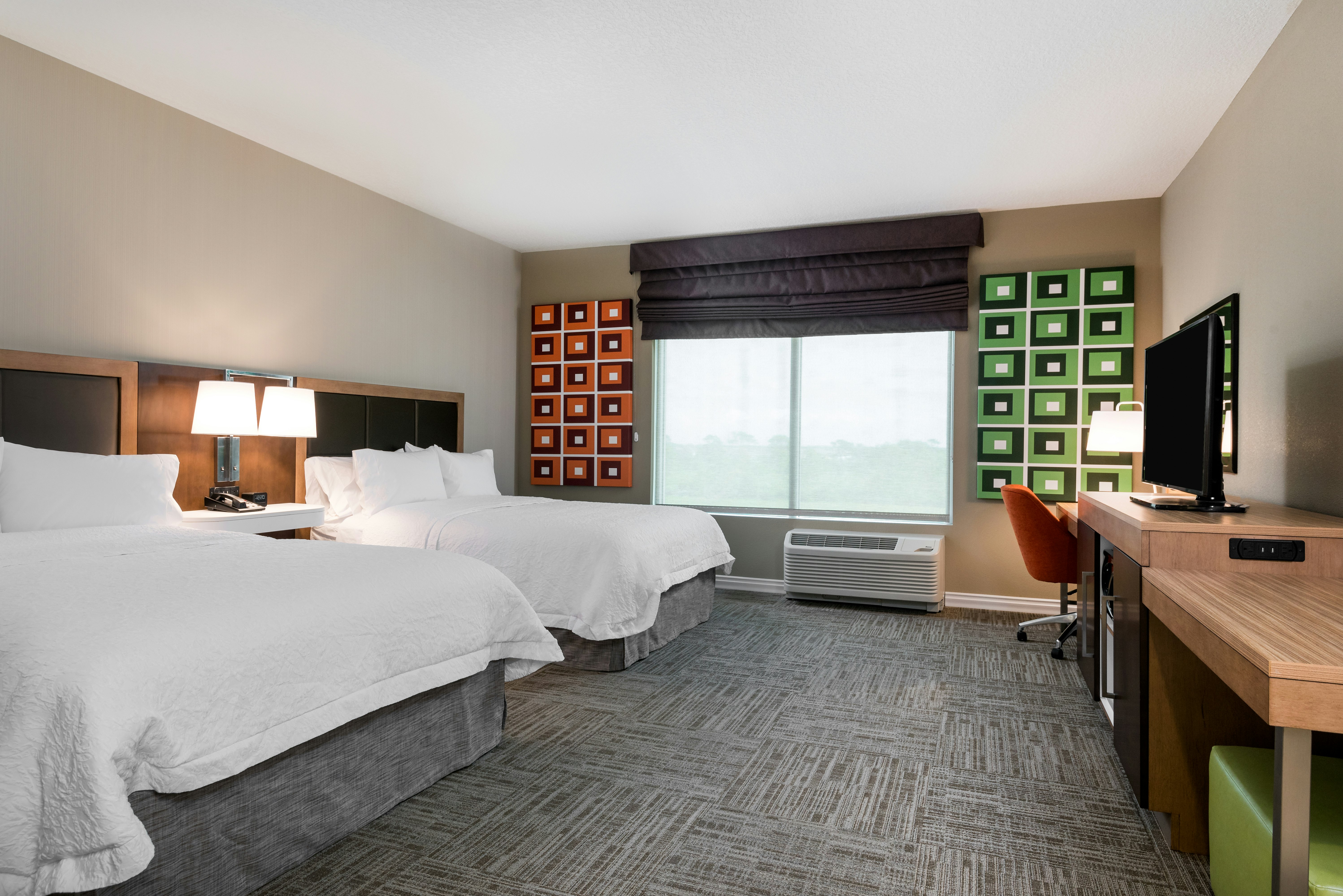 Hampton Inn & Suites West Melbourne-Palm Bay Road 16/46