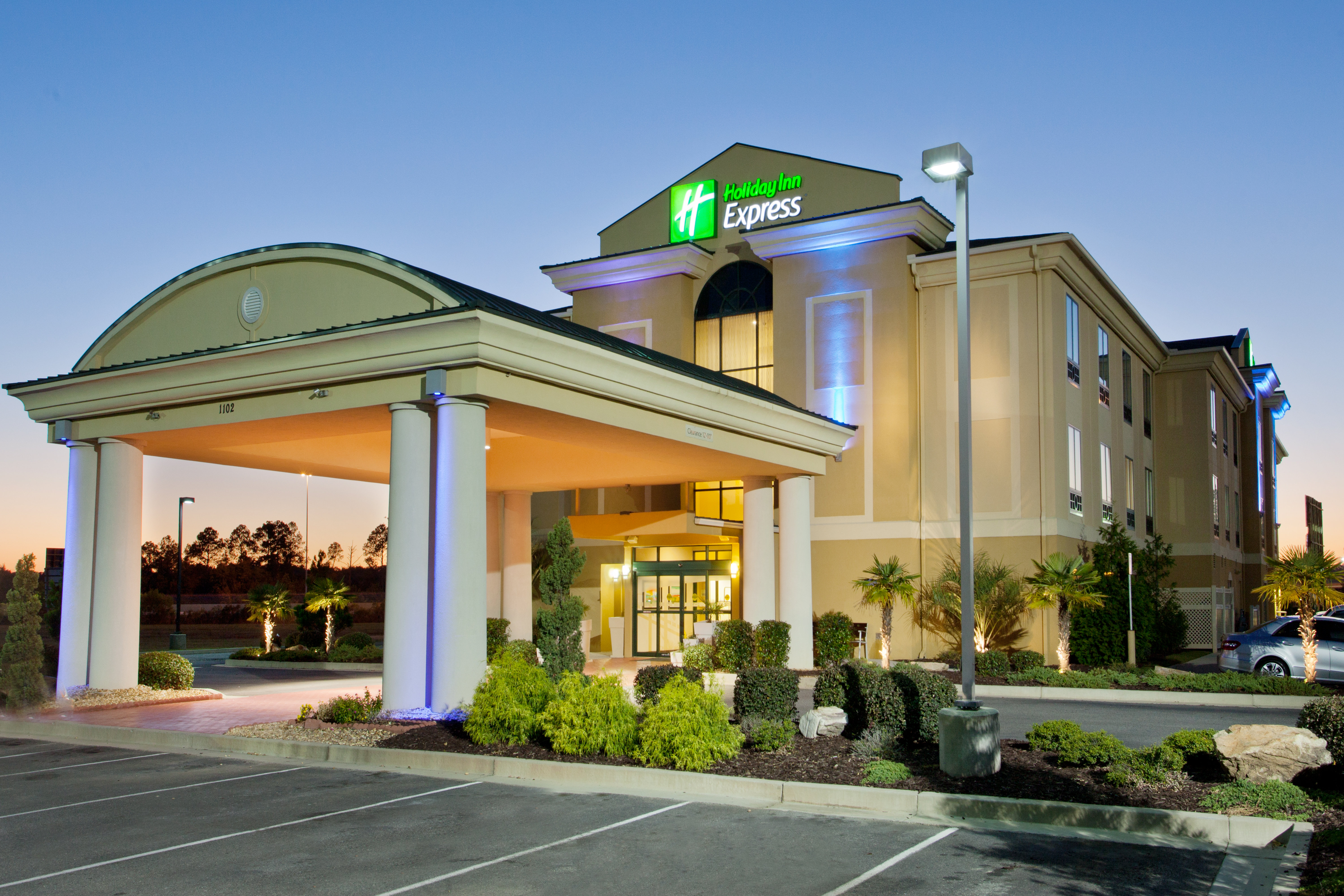 Holiday Inn Express Hotel & Suites Cordele North 75/79