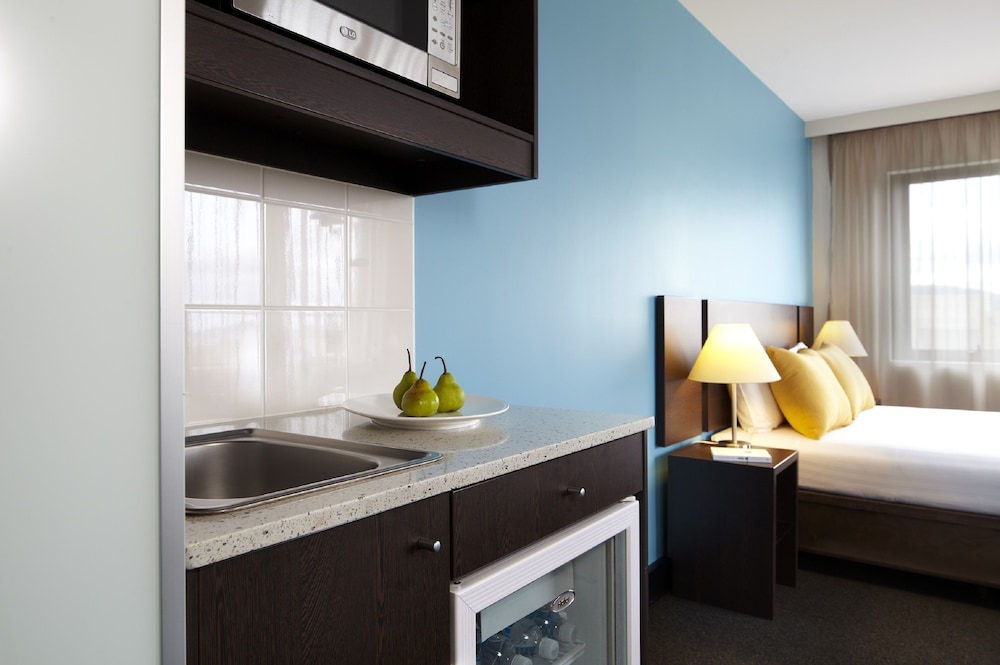 TRAVELODGE HOBART 38/70