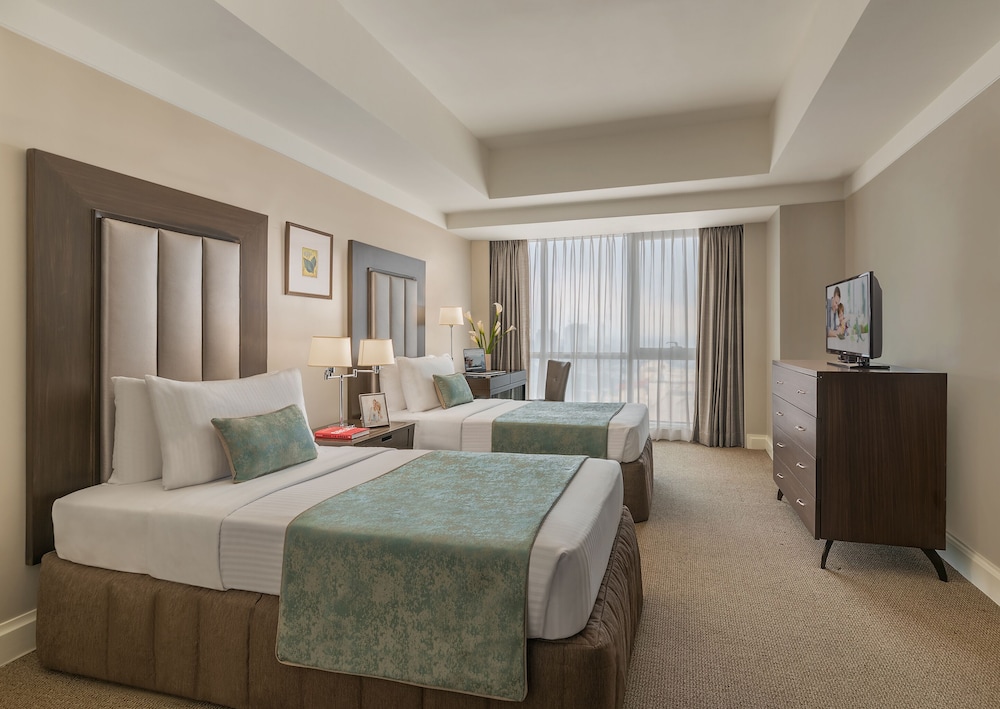 2 BEDROOMS, DELUXE, APARTMENT, KITCHEN