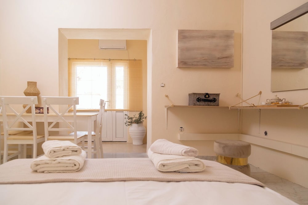 Poseidon Apartments & Villas by the Sea 20/54