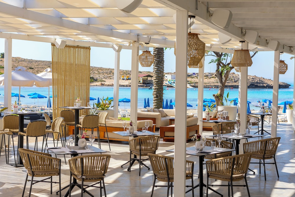 Pavlo Napa Beach Hotel 45/62