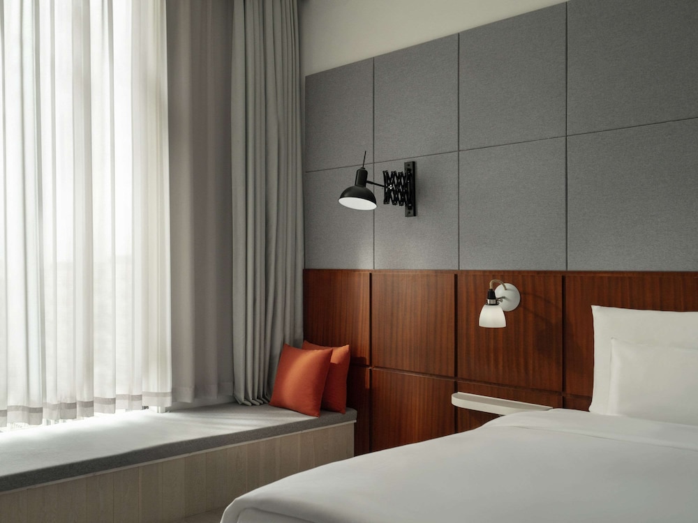 NOVOTEL HONGQIAO EXHIBITION 11/31