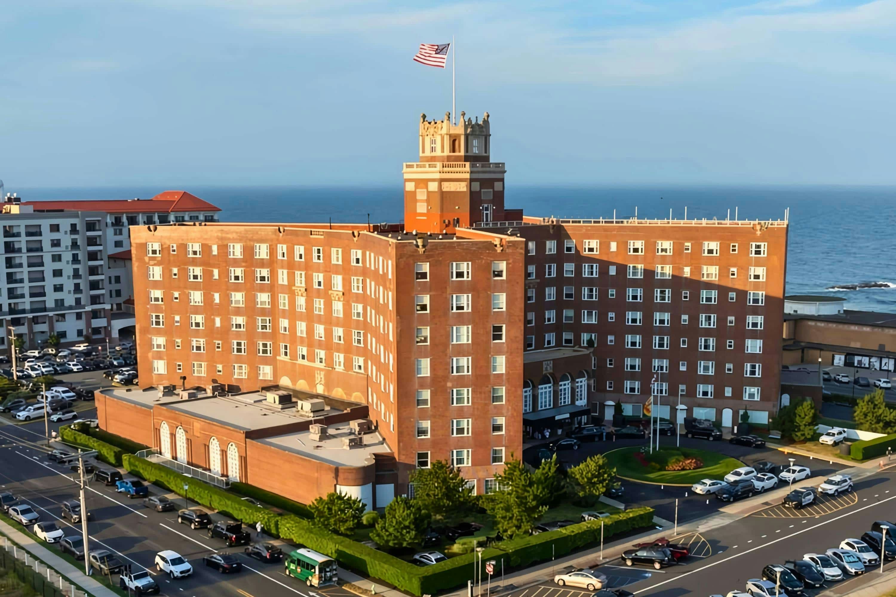 The Berkeley Oceanfront Hotel 1/38