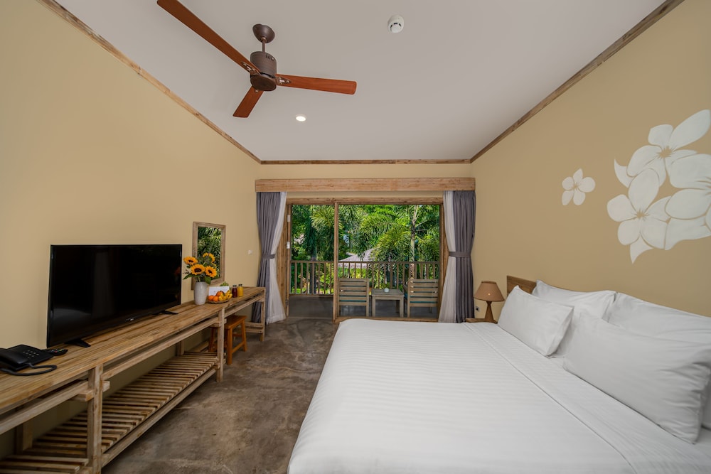 LAHANA RESORT PHU QUOC 11/50