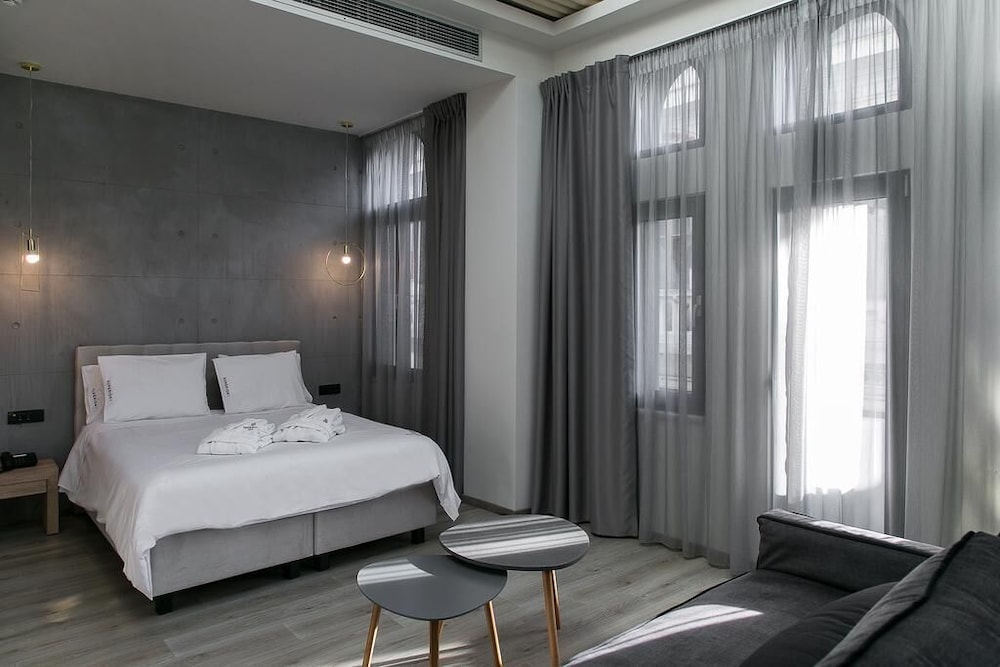 Superior One Boutique Hotel 14/35
