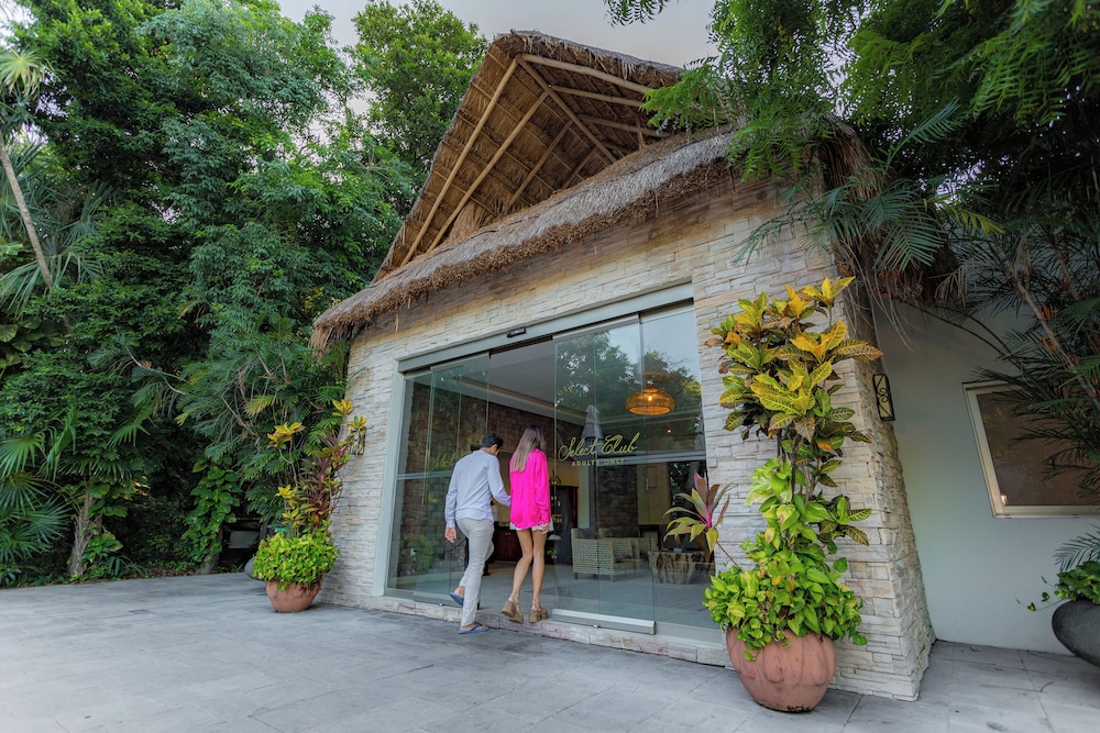 Select Club at Sandos Caracol All Inclusive - Adults Only Area 写真1