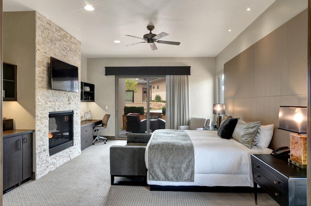 2 BEDROOMS, COTTAGE, 2 KING BEDS