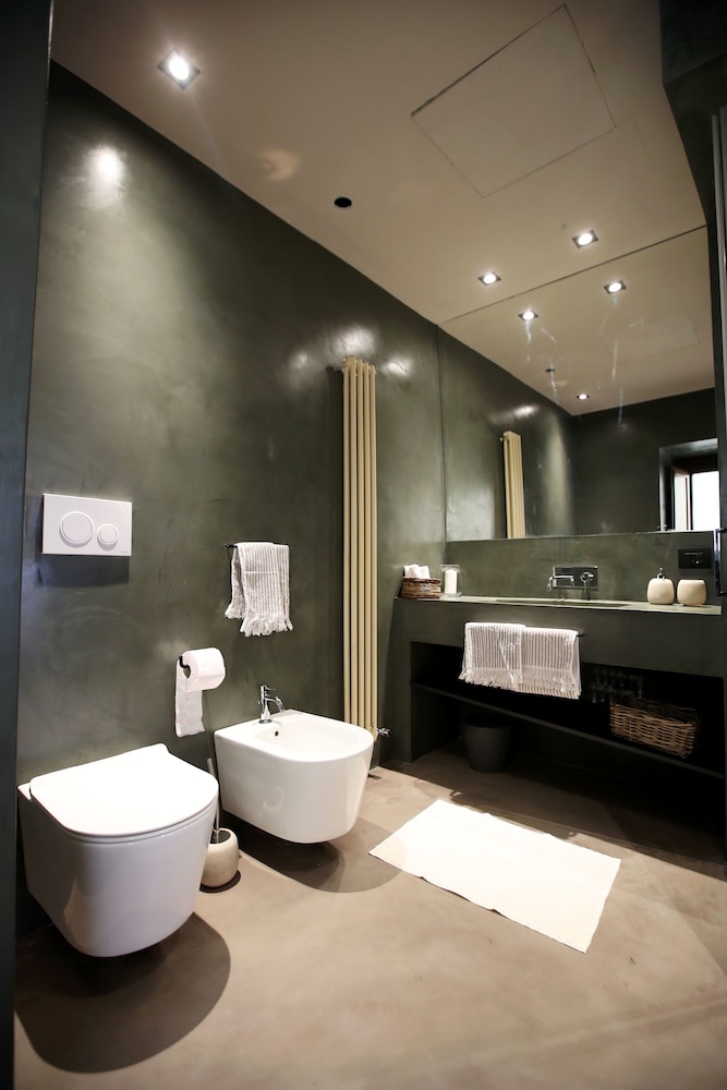 Casa Nostra Boutique Hotel 49/50