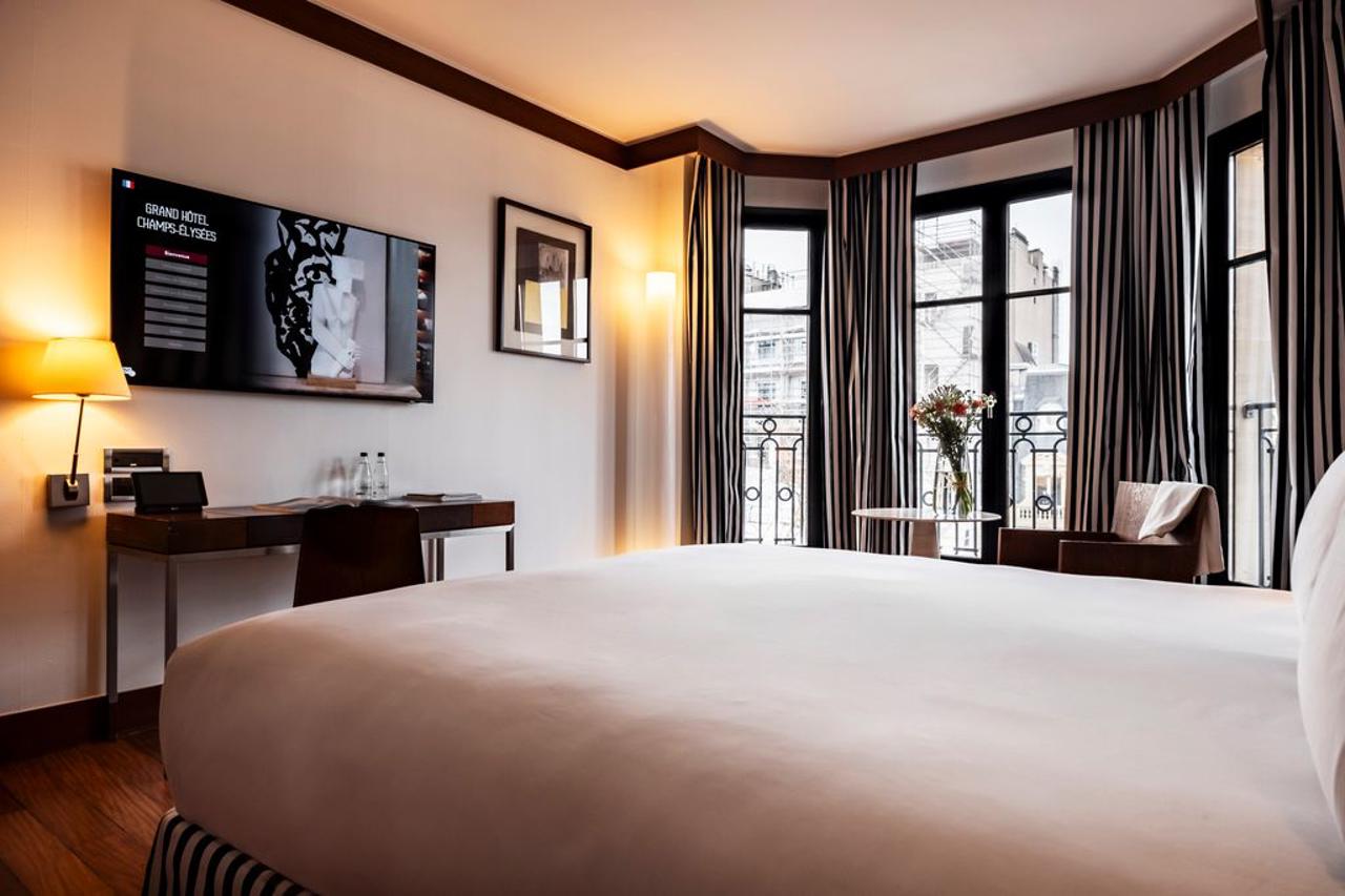 Grand Hotel Champs Elysees 31/61