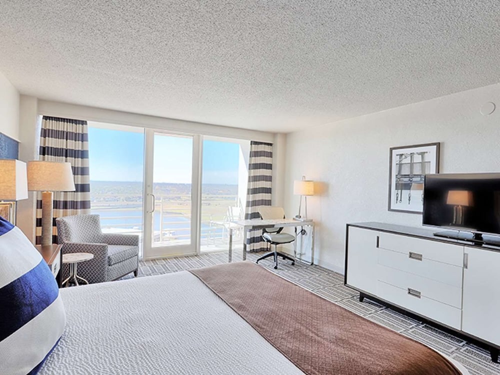 South Shore Harbour Resort & Conference Center 17/30