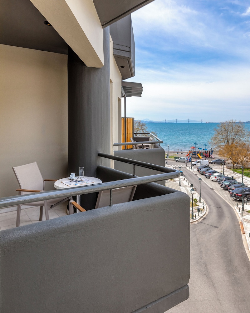 Nafpaktos Hotel 67/76
