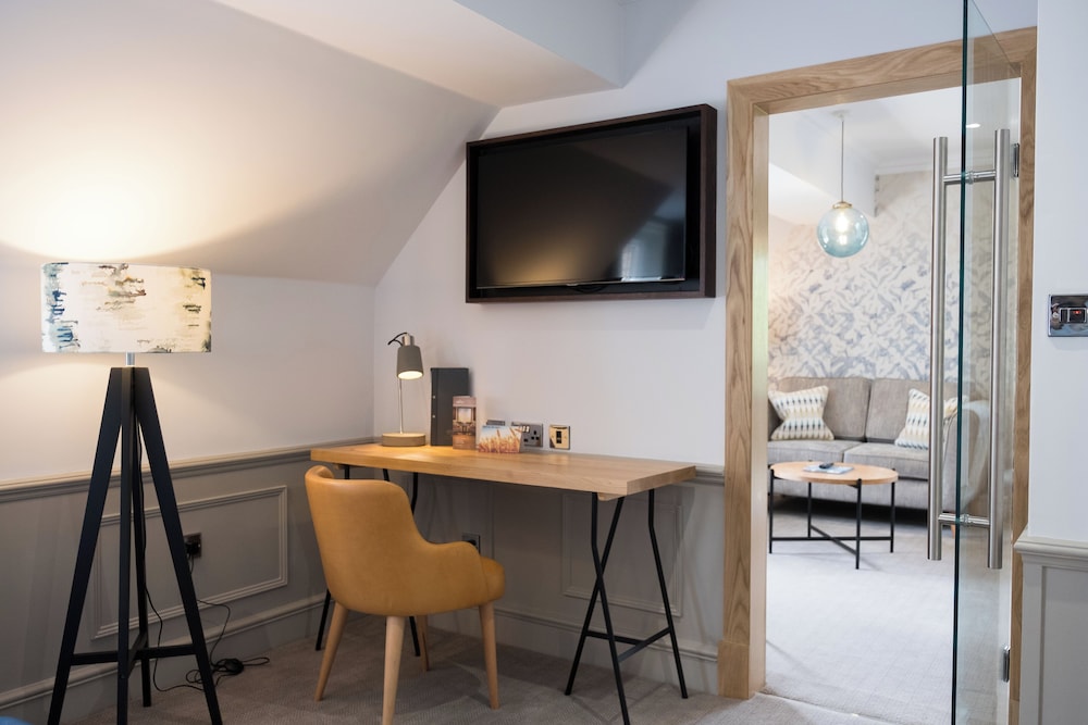 Solent Hotel and Spa 103/110