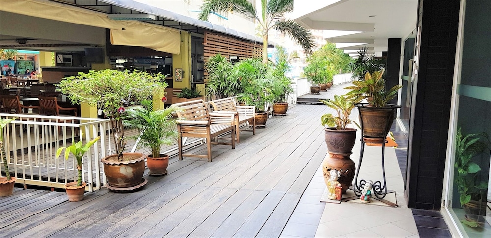 Jomtien Plaza Residence 50/50