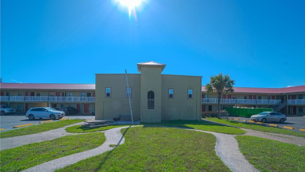 Days Inn by Wyndham Aransas Pass 43/50