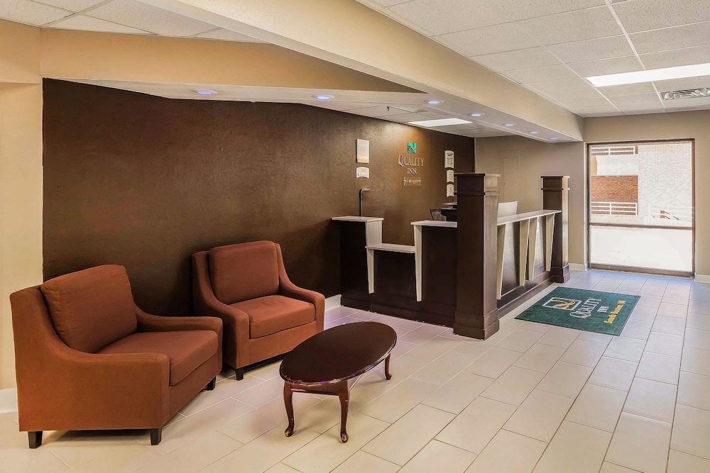 Quality Inn South Boston - Danville East 25/42