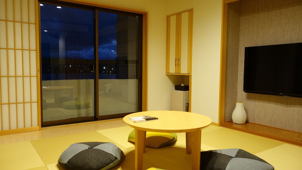 Hotel New Century 21/38