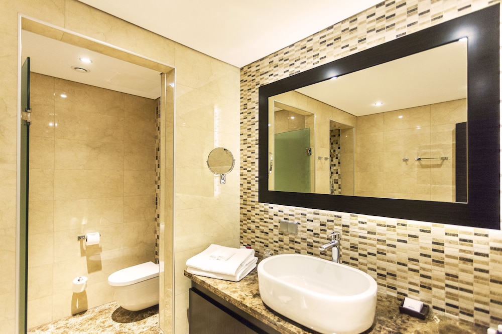 Crowne Plaza Borjomi 14/76