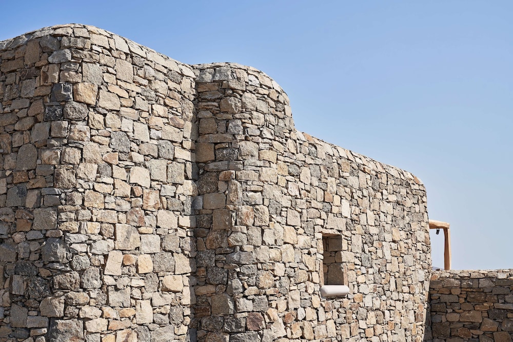 Radisson Blu Euphoria Resort in MYKONOS