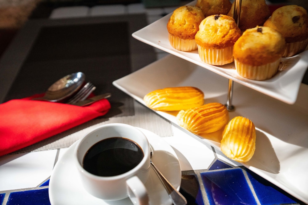 LITTLE SAIGON BOUTIQUE HOTEL 50/70