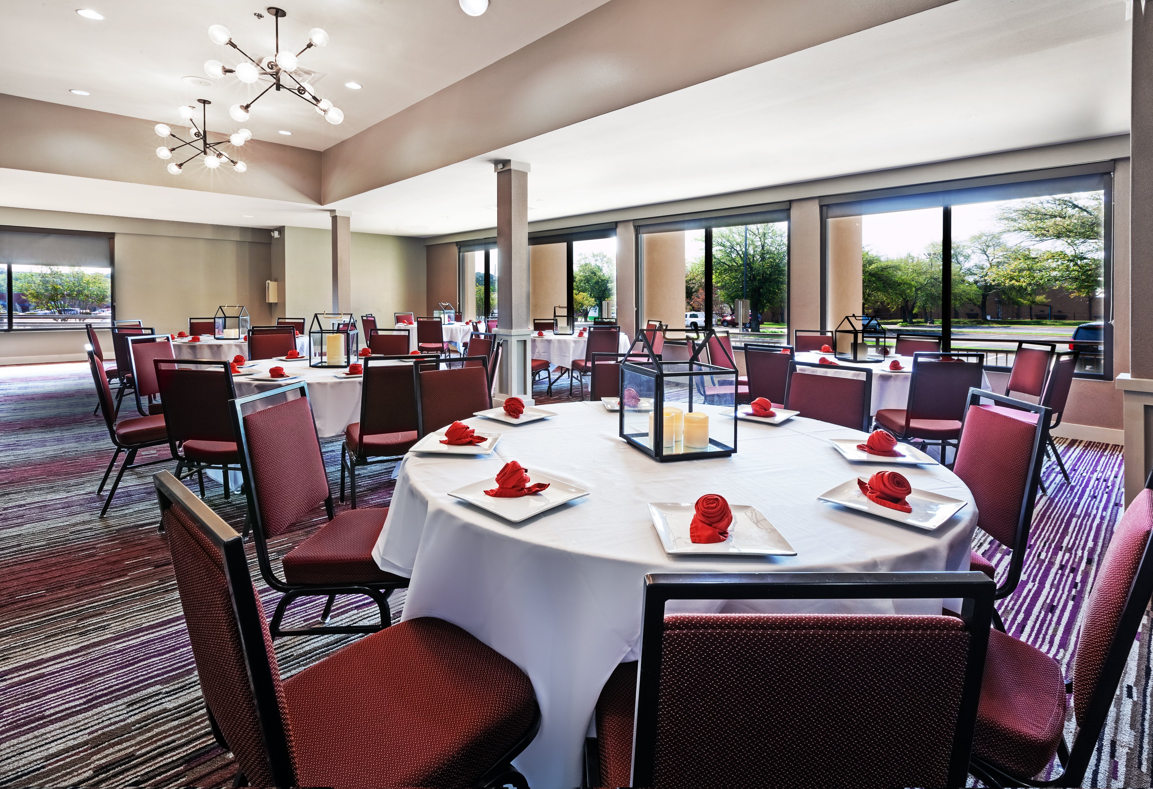 Holiday Inn Tyler-Conference Center, an IHG Hotel 41/62