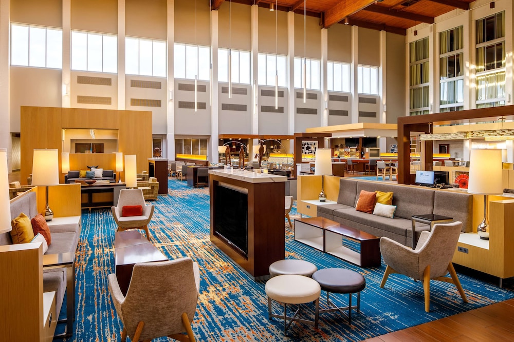 Doubletree By Hilton Hotel Pittsburgh - Cranberry 24/77
