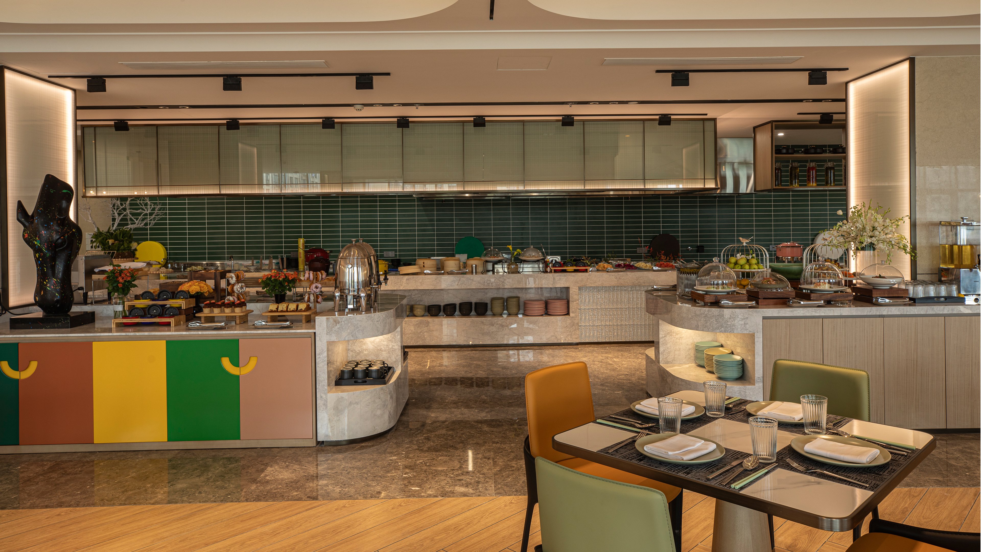 Holiday Inn TongXiang 35/50