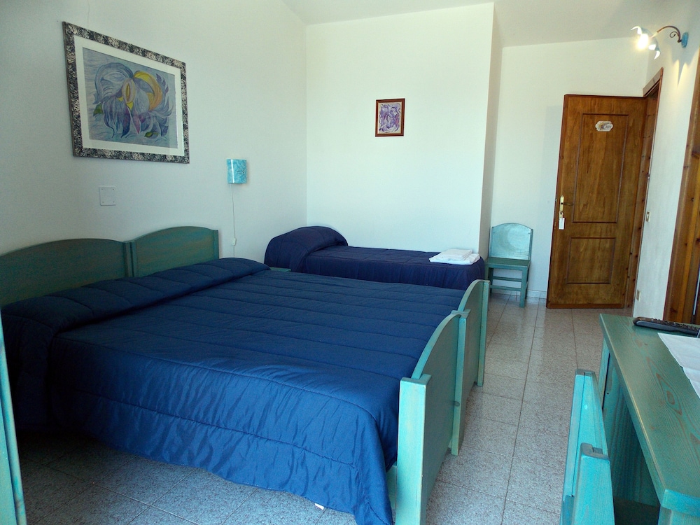 Enis Monte Maccione 11/66