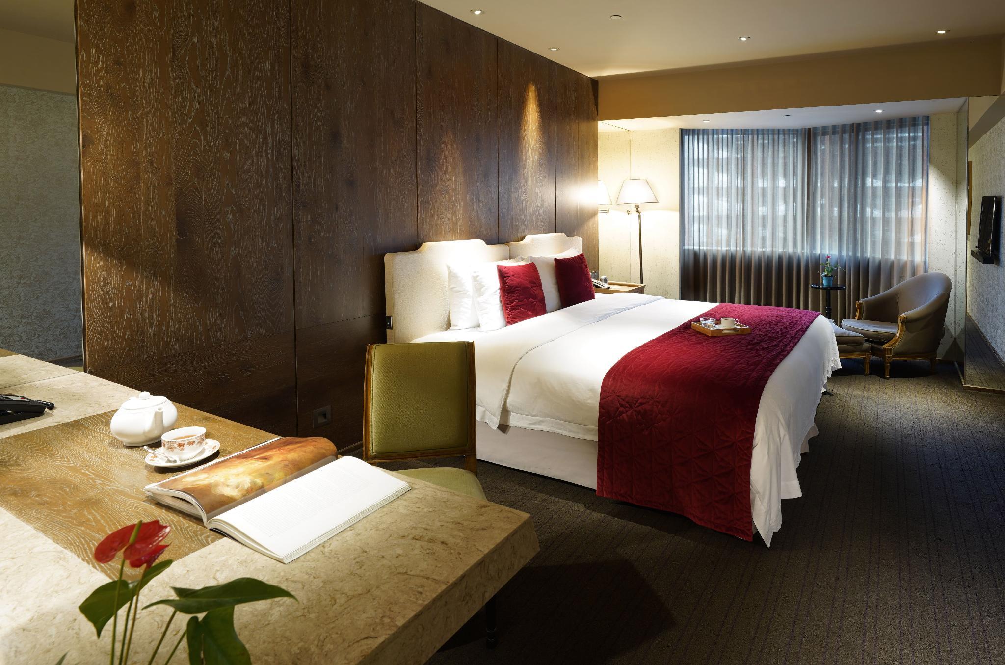 Club, Deluxe, King Bed, No Parking