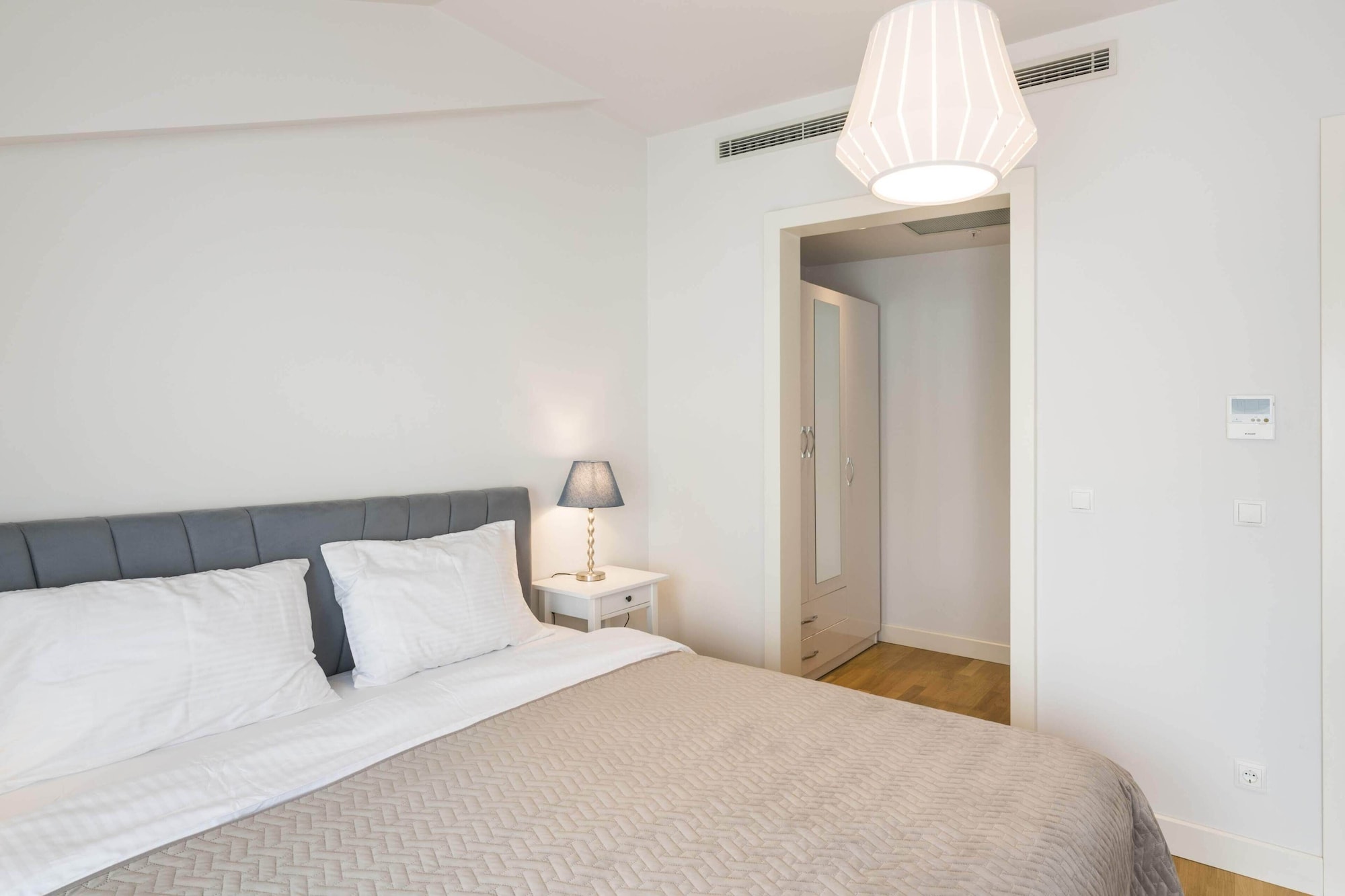 1 BEDROOM, DELUXE, APARTMENT