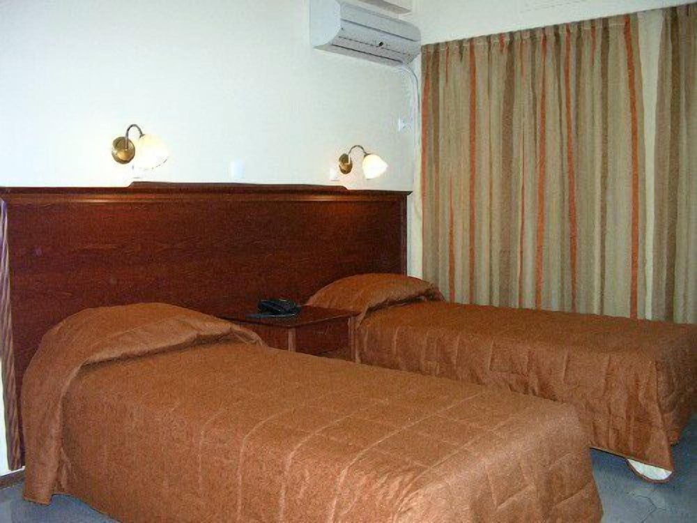 Apollo Hotel 14/34