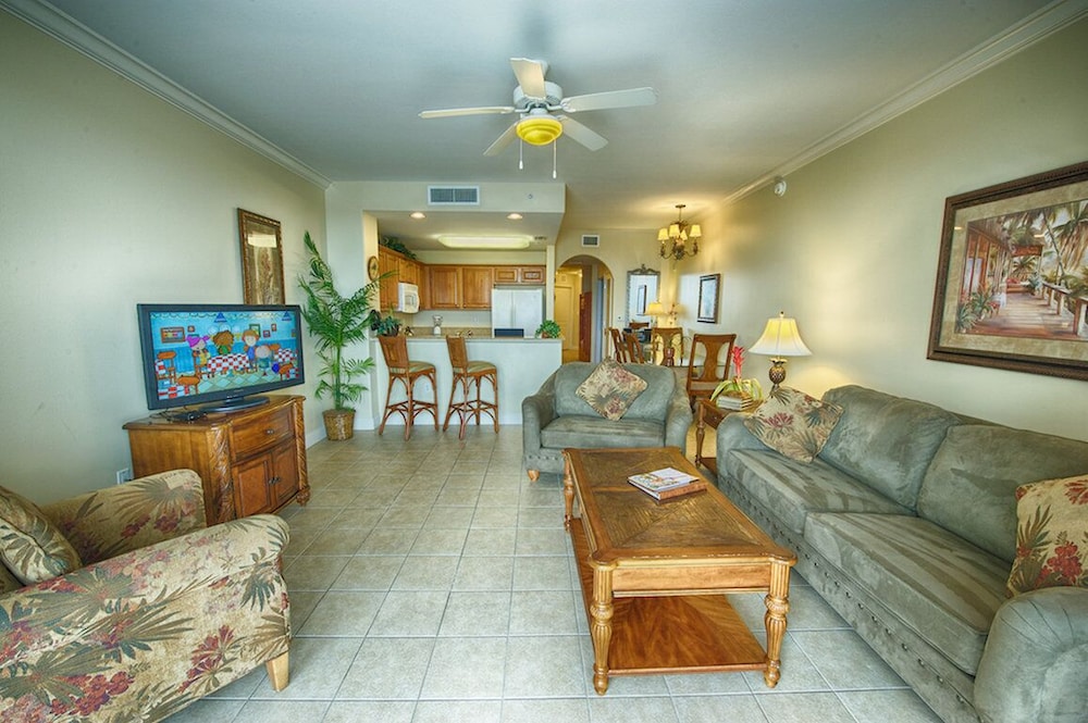 Blue Heron Beach Resort 46/70