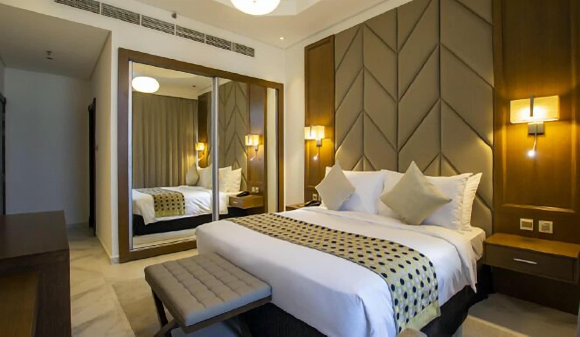 One Bedroom Apartment