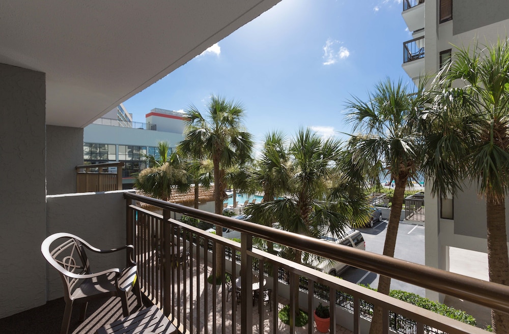 Grande Cayman Resort 12/74