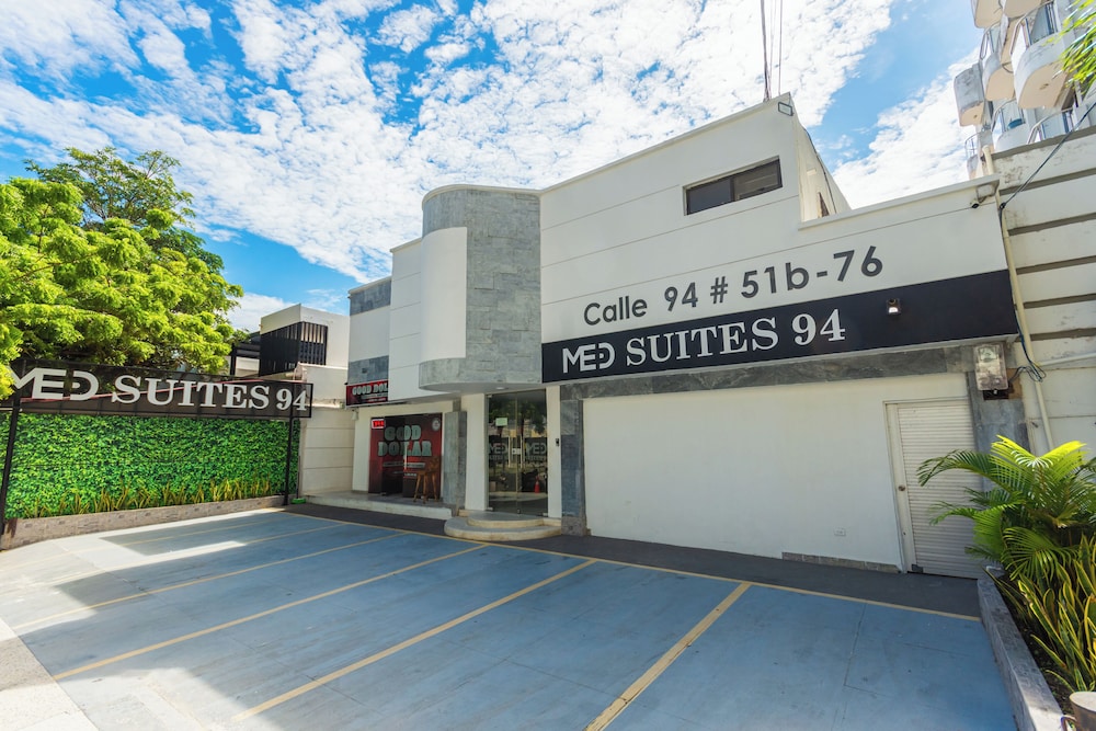Hotel Med 94 Barranquilla 32/43
