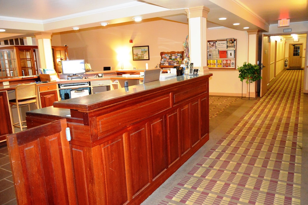 Hollow Inn and Motel 2/52