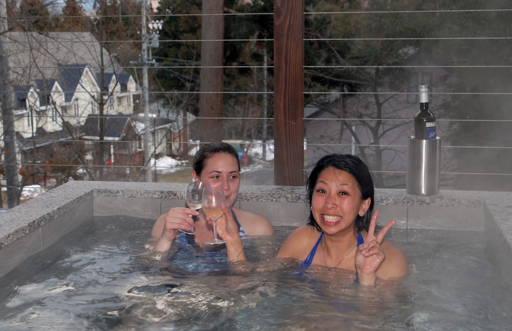 Bears Den Mountain Lodge 22/50